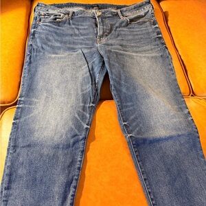 Express Men’s Jeans in Faded Blue Wash
